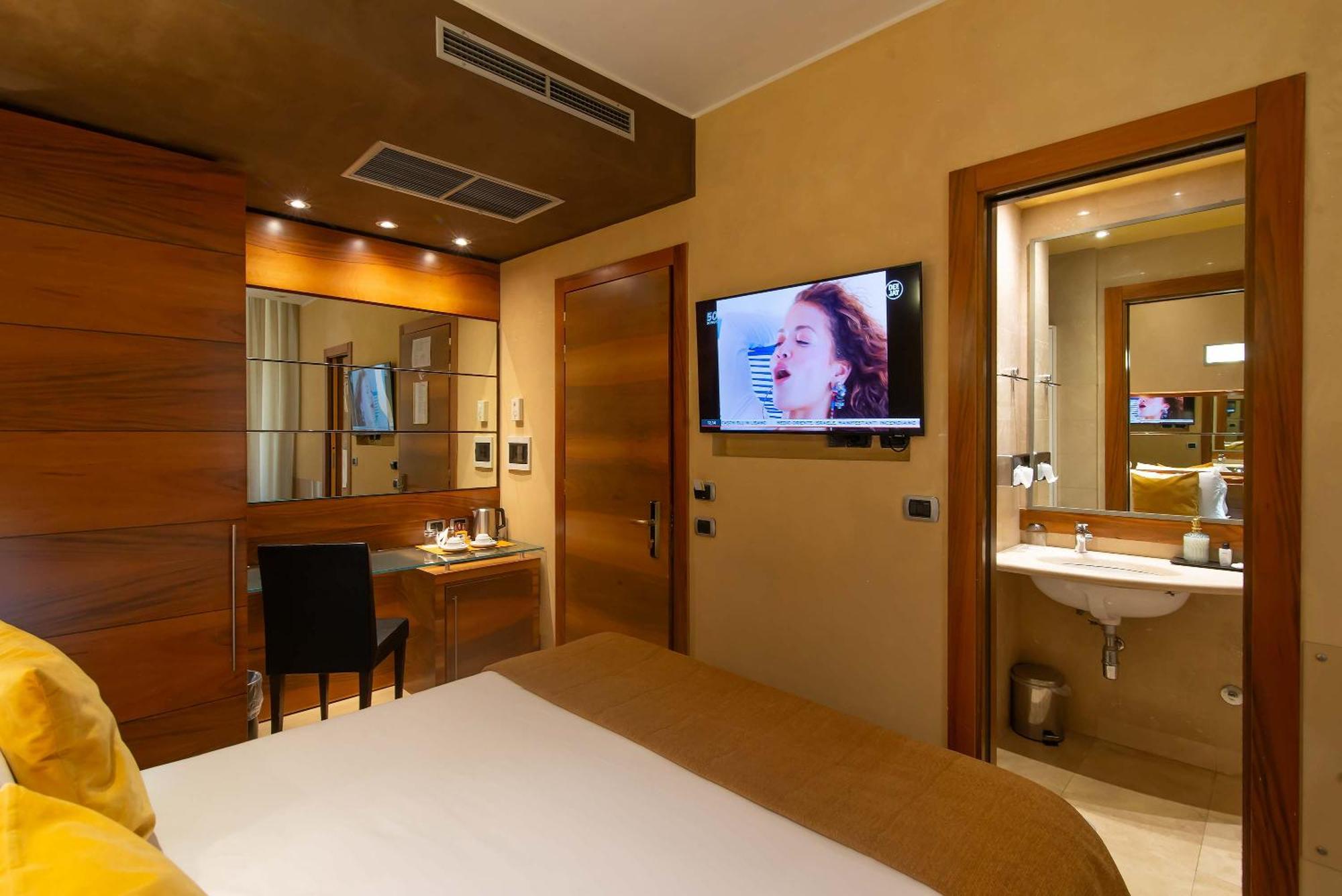 Hotel Tritone — Photos 3